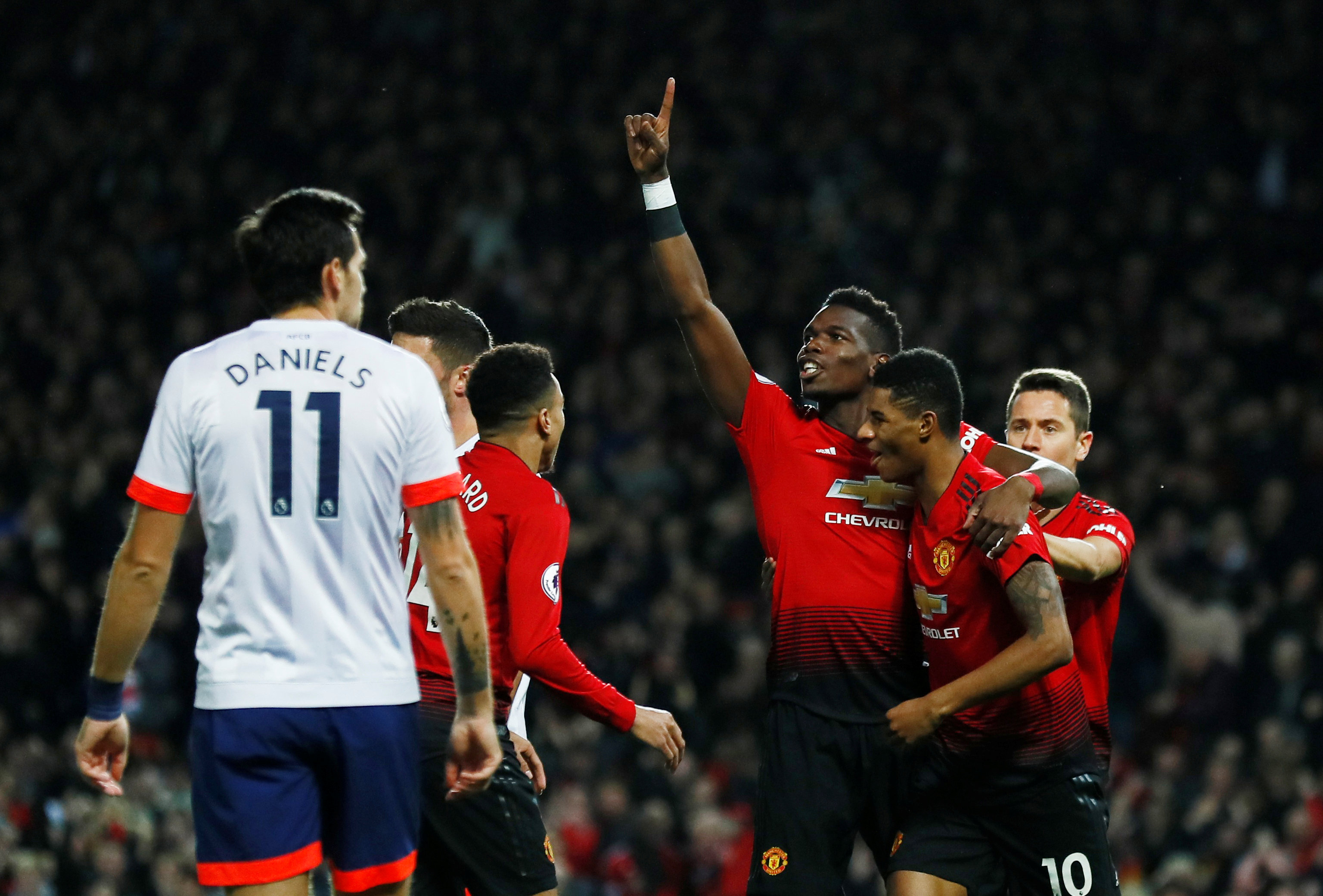 帮助球队打 帮助球队打